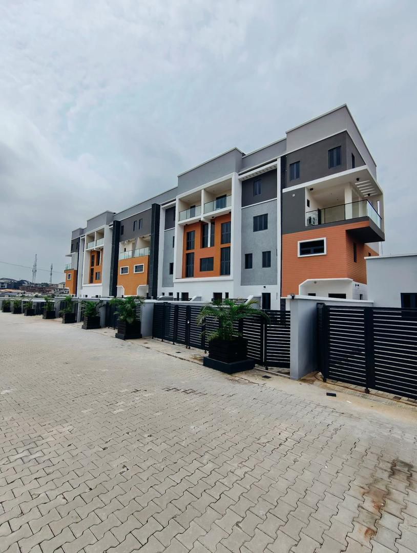 4 BEDROOM MASIONETTE WITH BOY'S QUARTER